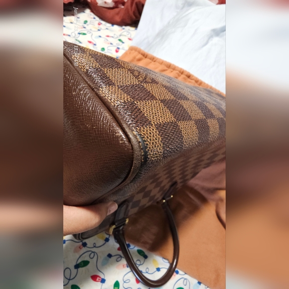 Authentic Louis Vuitton Brera - Picture 4 of 16